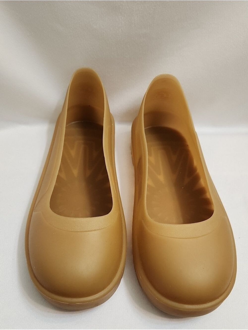 UGG UGGguard 2.0 Protective Shoes (Unisex M Size 9, W Size 10) - Picture 2 of 8